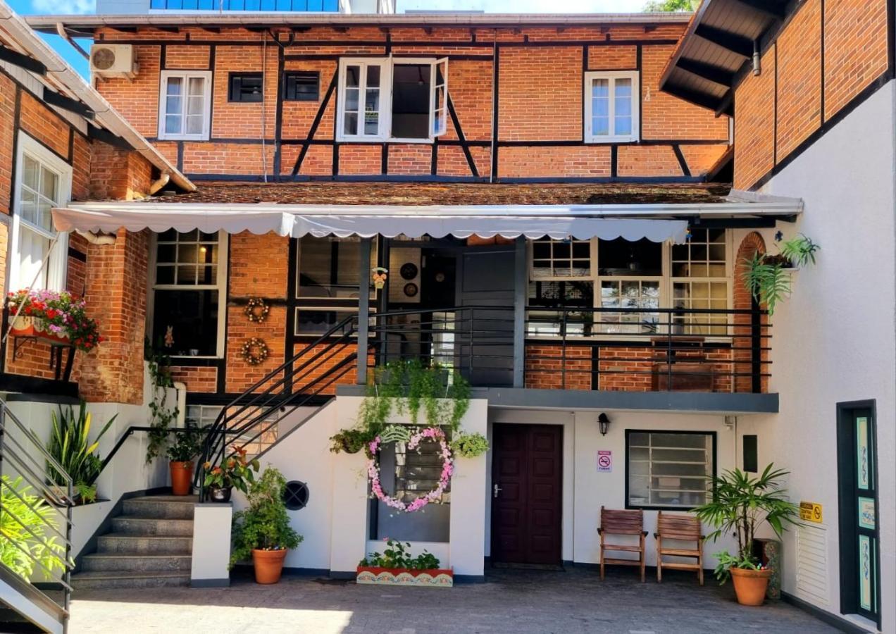 Hotel Hermann Блуменау Екстериор снимка