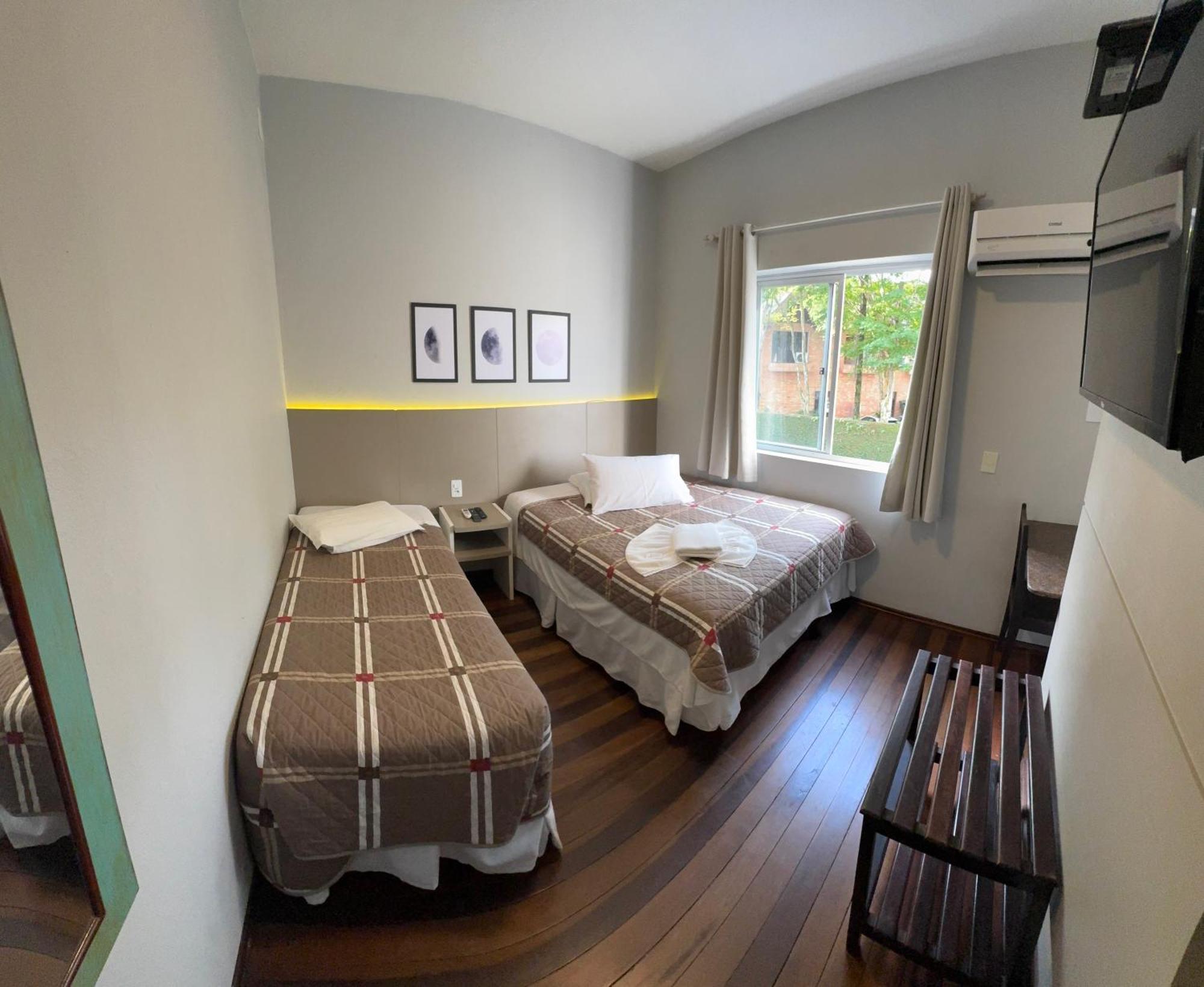 Hotel Hermann Блуменау Екстериор снимка