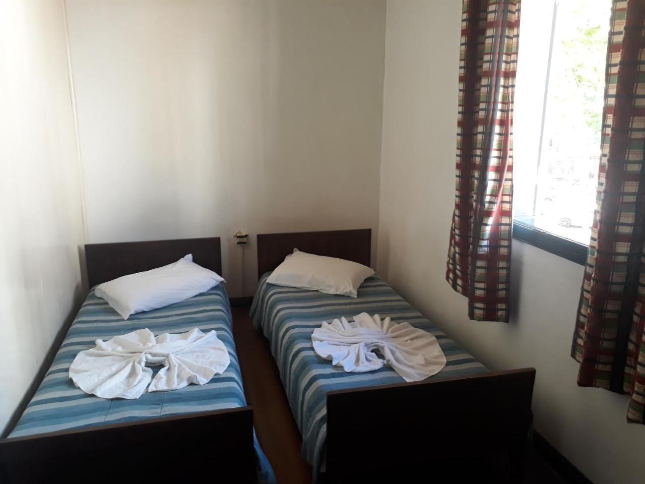 Hotel Hermann Блуменау Стая снимка